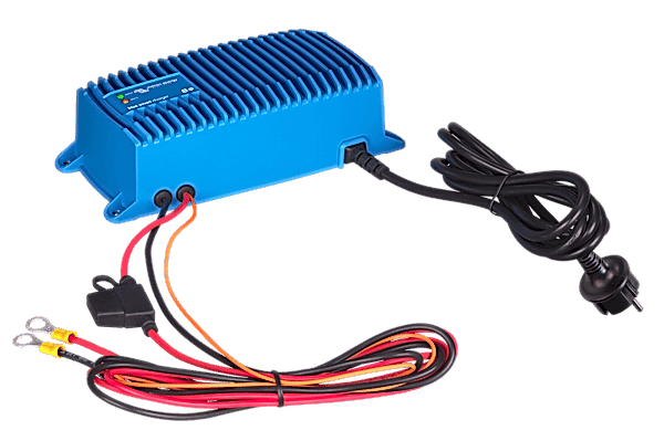 BLUE SMART IP67 CHARGER 24V/8A(1)