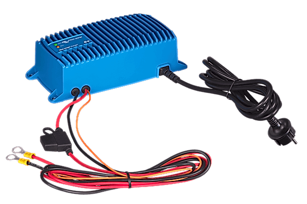 BLUE SMART IP67 CHARGER 12V/13A(1)