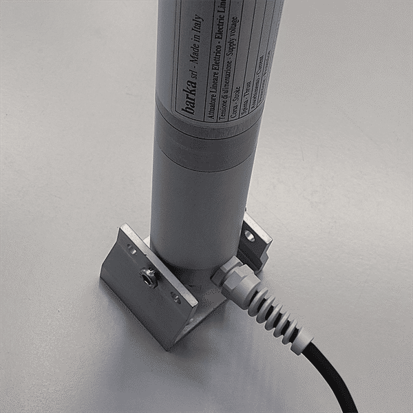 Barka Aktuatör, İtme/Çekme. 200 Kg. 24V - 580mm